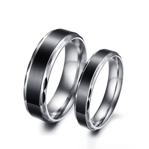 Elegant engagement ring for couple in silver design